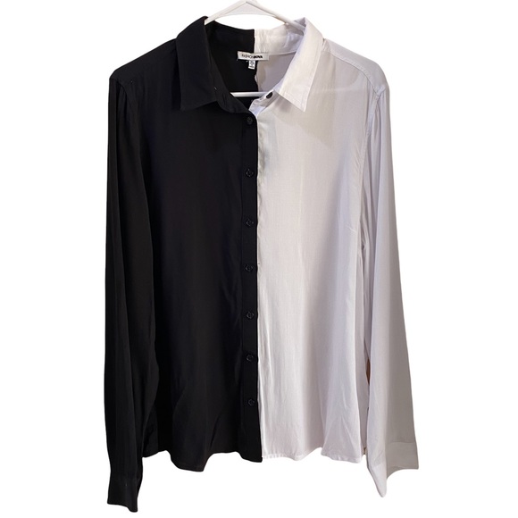 Fashion Nova Tops - FASHIONNOVA SHIRT - Long sleeve - black and white - XL - NEW WITH TAGS